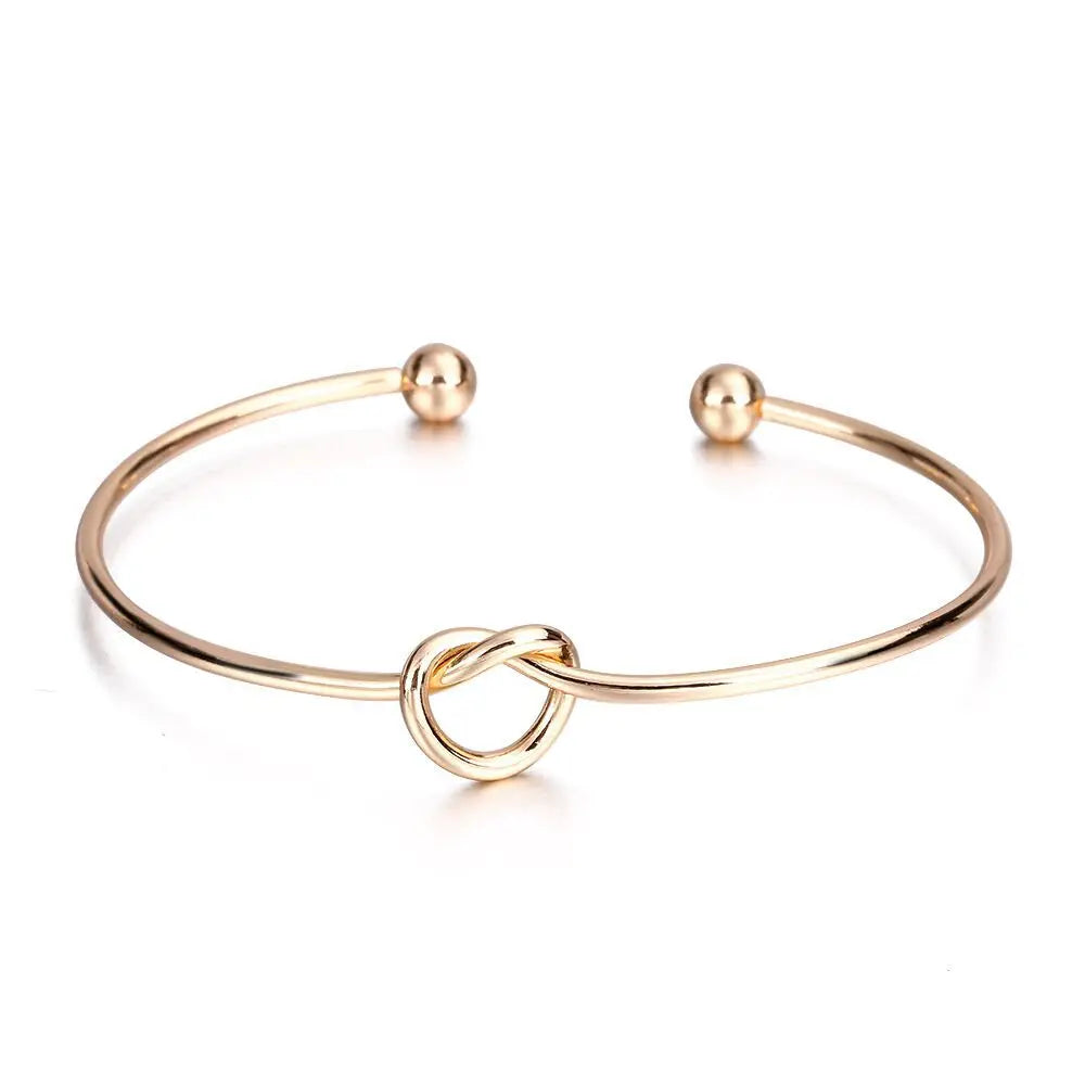 Bracelete Bella Cuff - Design Geométrico Minimalista Chic em Aço Inoxidável com Banhado a Ouro