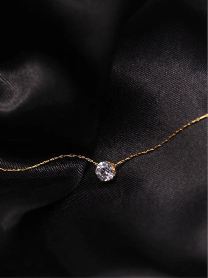 Colar Minimalista com Zircónia – Design Delicado e Moderno em Aço Inoxidável Antialérgico