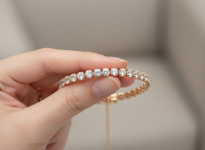 Bracelete Aurora – Joalharia Feminina com Zircónias Cúbicas e Design Elegante em Cobre Premium